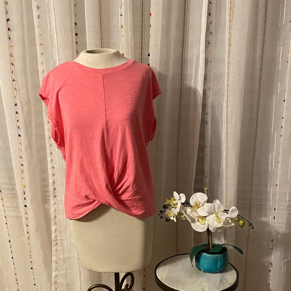 Like New Modern Supply by Sactuary Twist Front Sleeveless Tee